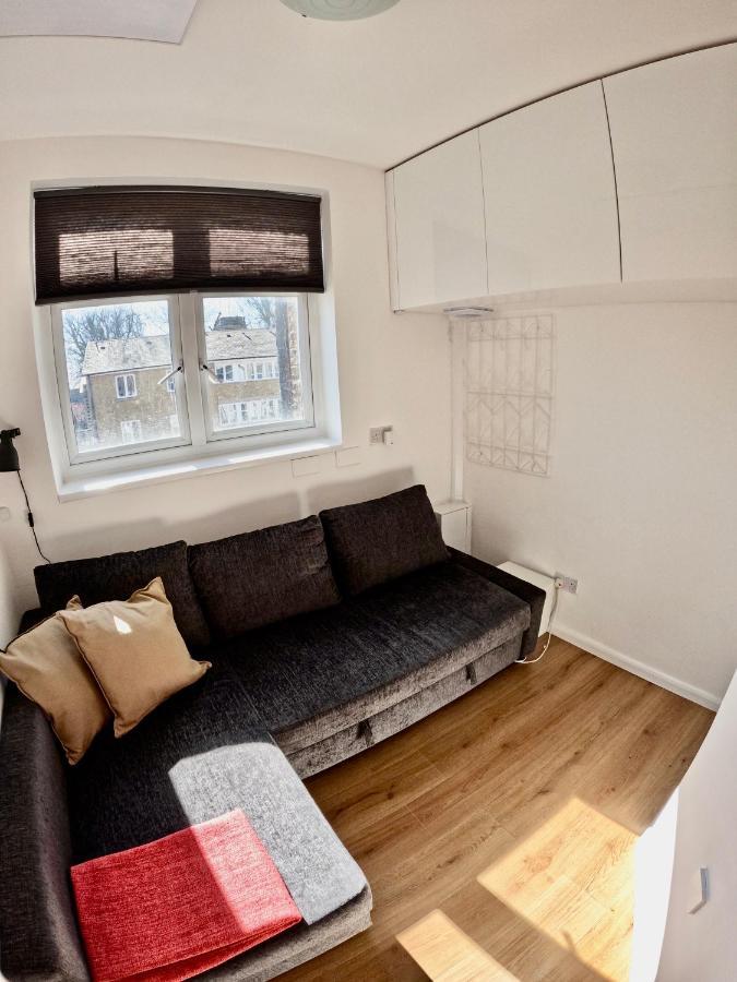 Lovely One Bedroom Flat London Exterior foto